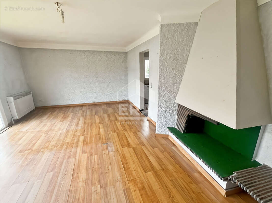 Maison à SAINT-CYPRIEN