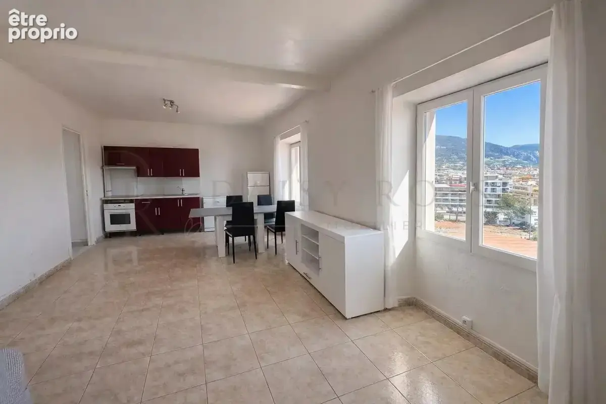 Roquebrune-Cap-Martin – Carnolès  3 pièces avec vue mer, terrasse et garage - photo 6