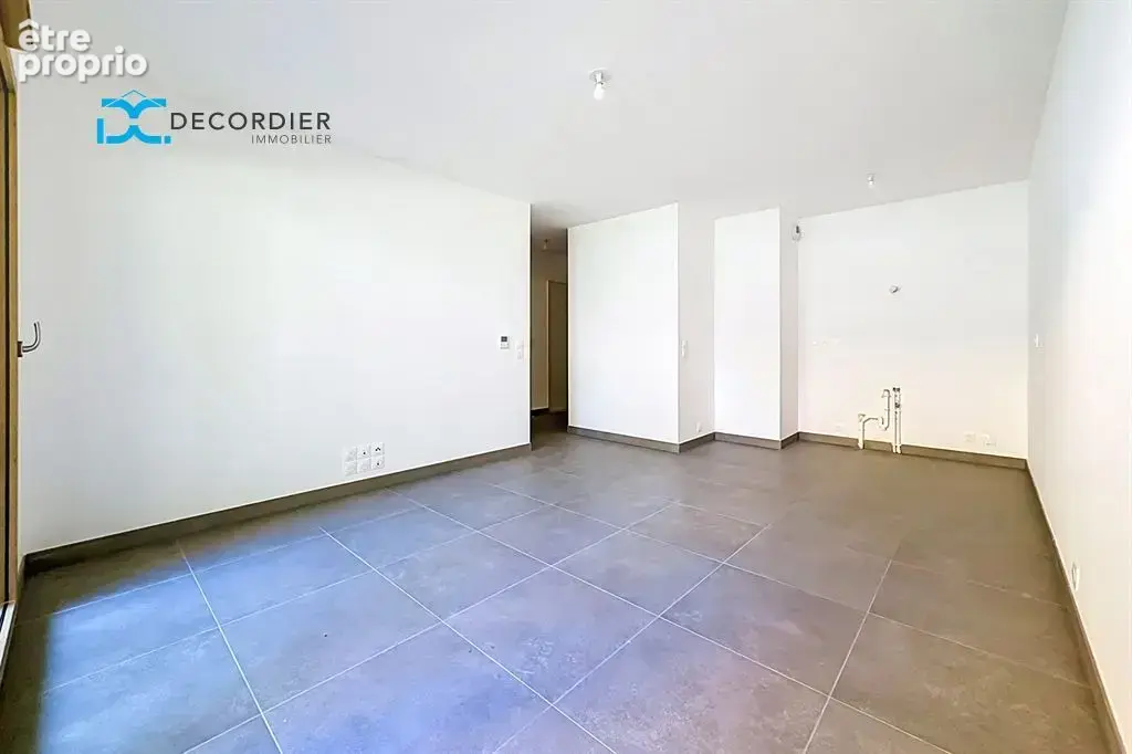 À vendre evian, t2 neuf rue pietonne - photo 6