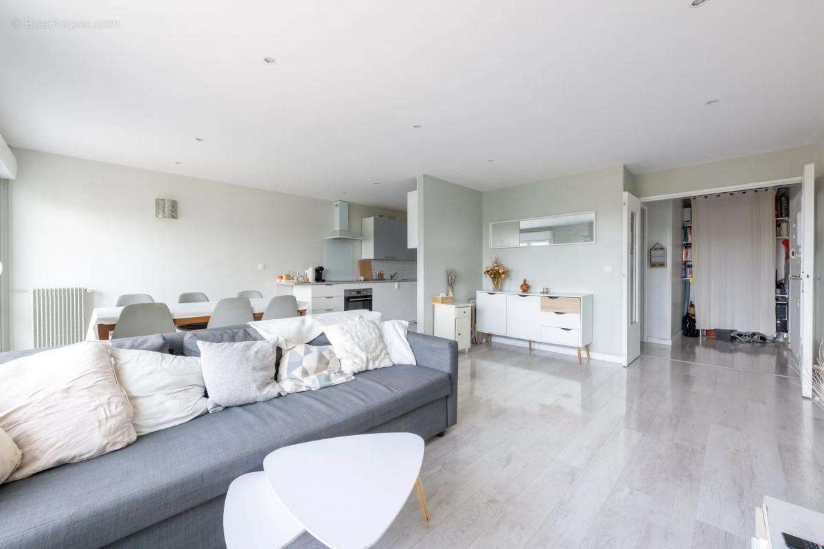 Appartement à DOURDAN