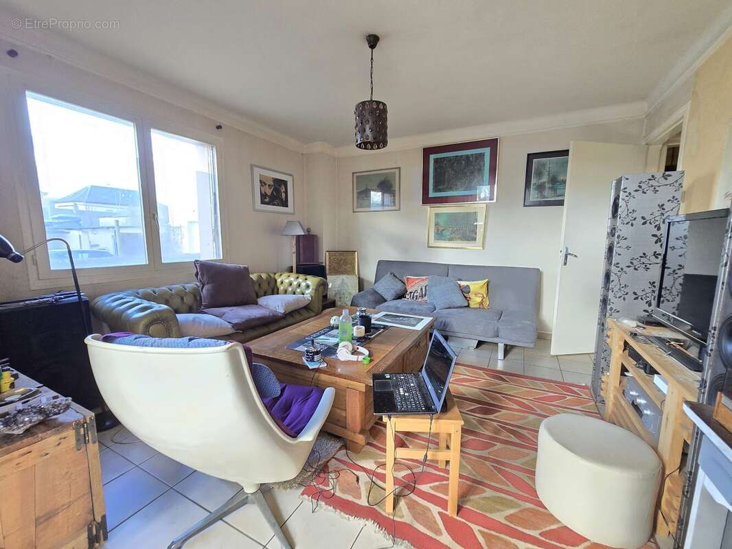 Appartement à GRAVIGNY