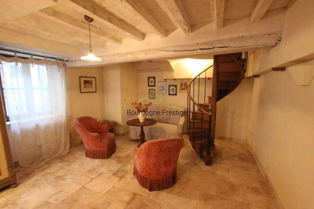 Maison à TOURNUS