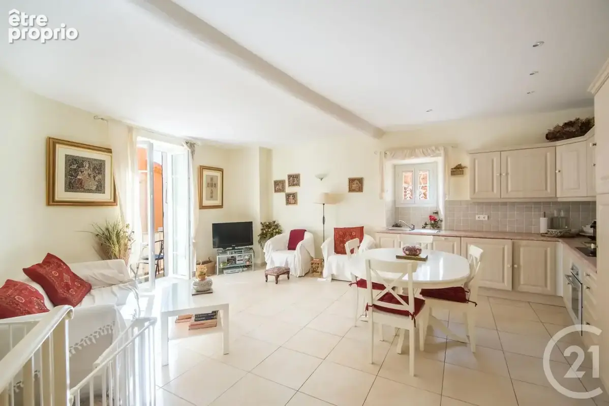Appartement 4 pièces 84 m² à vendre à Villefranche-Sur-Mer (06230) - photo 2