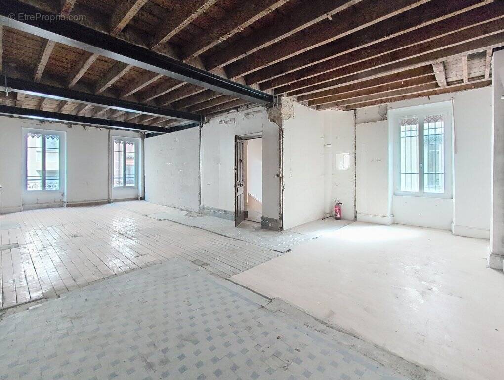 Appartement à LYON-6E
