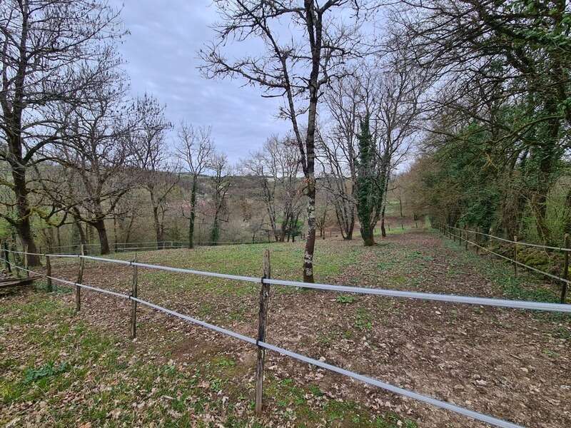 Maison à RUELLE-SUR-TOUVRE