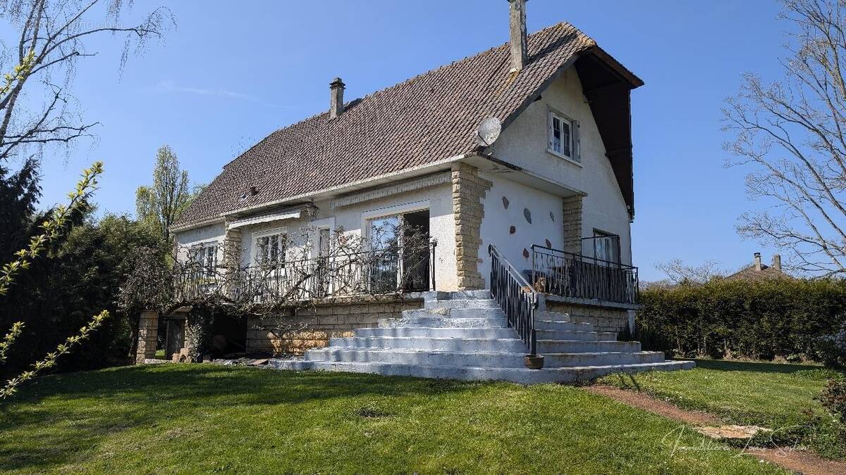 Maison à FOUQUENIES