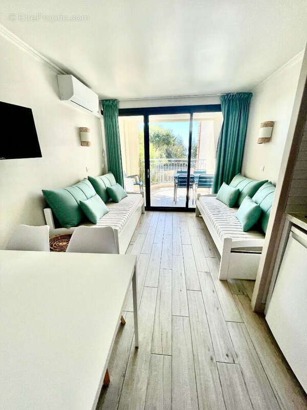 Appartement - piscine -parking - photo 6
