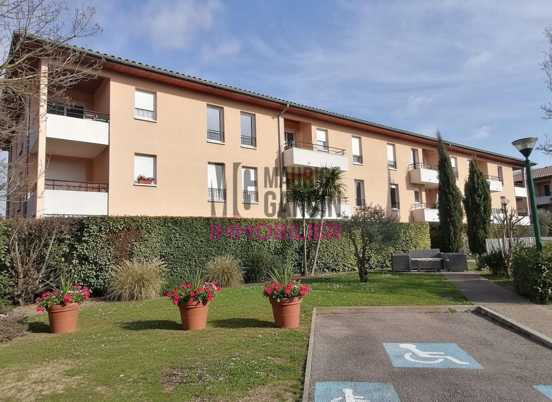 Appartement à L'ISLE-SUR-LA-SORGUE