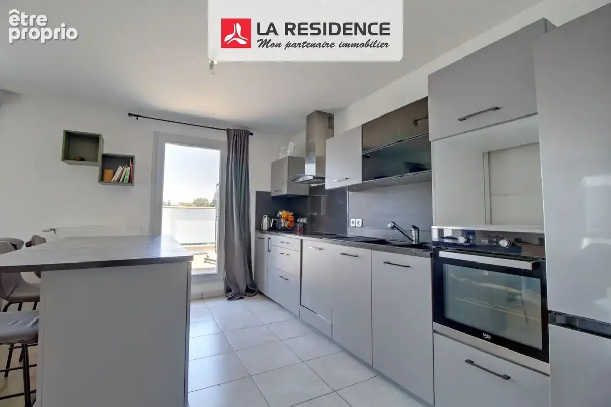 Appartement 4 pièces 76 m² à vendre à Cergy (95800) - photo 3