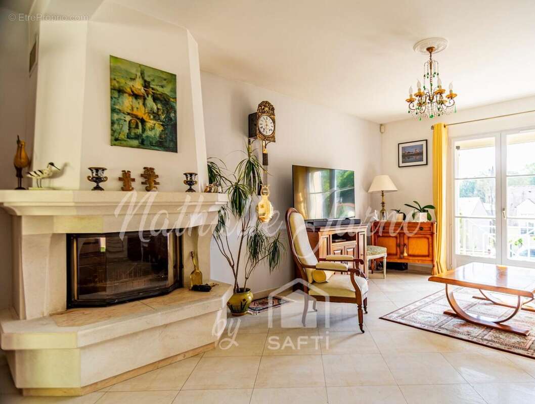 Photo 8 - Maison à HARDRICOURT