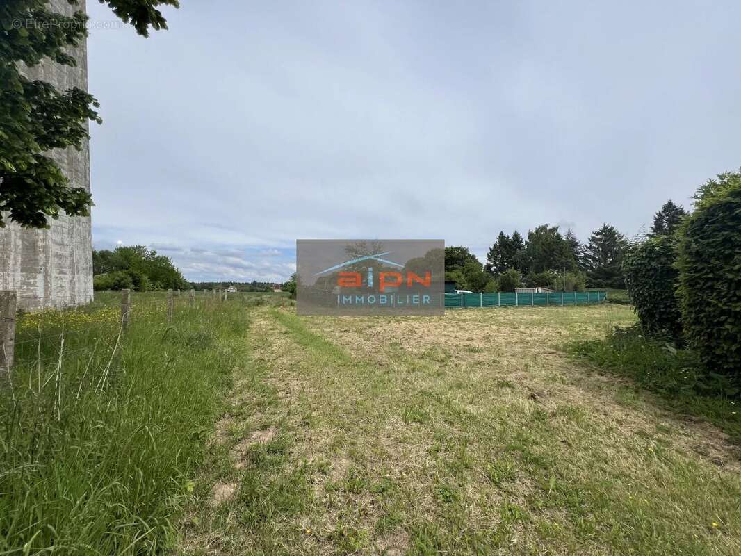 Terrain à LE THUIT-SIGNOL