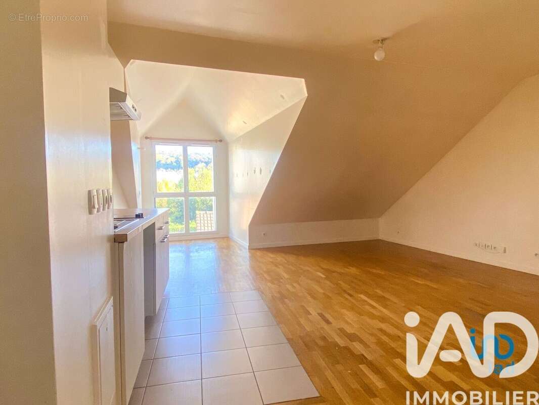 Photo 3 - Appartement à TAVERNY