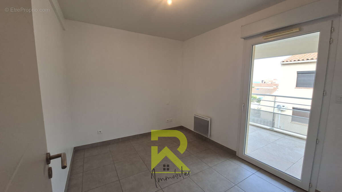 Appartement T3 avec ascenseur, garage et grande terrasse à 200 mètres de la plage - photo 10