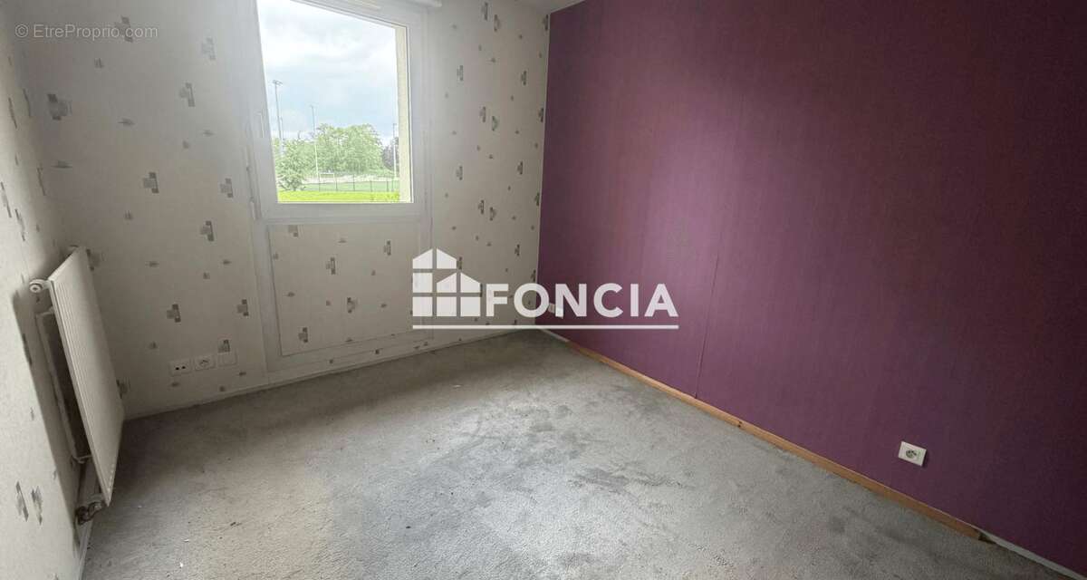 Appartement à LES ULIS