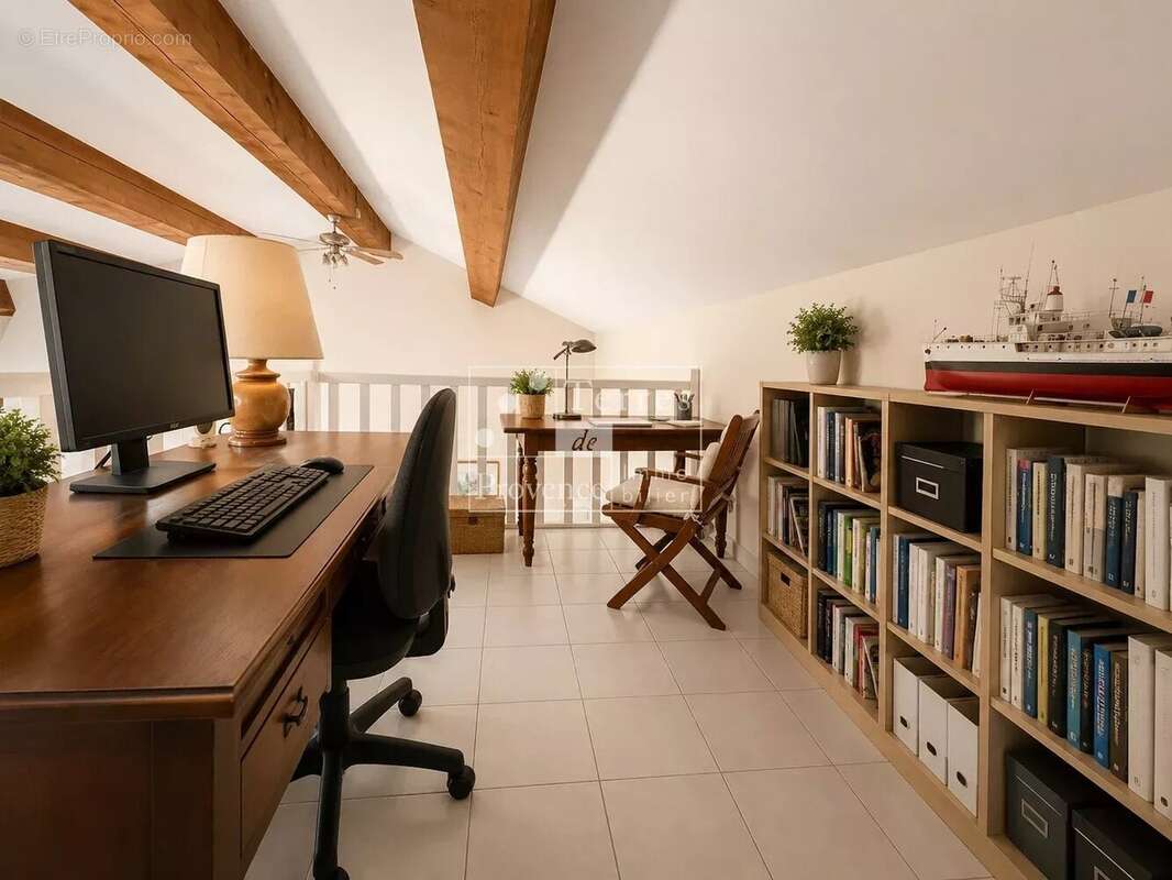 Maison à FREJUS