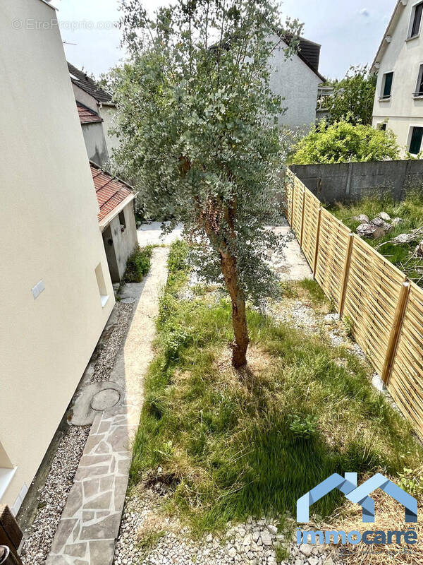 Appartement à PONTCARRE