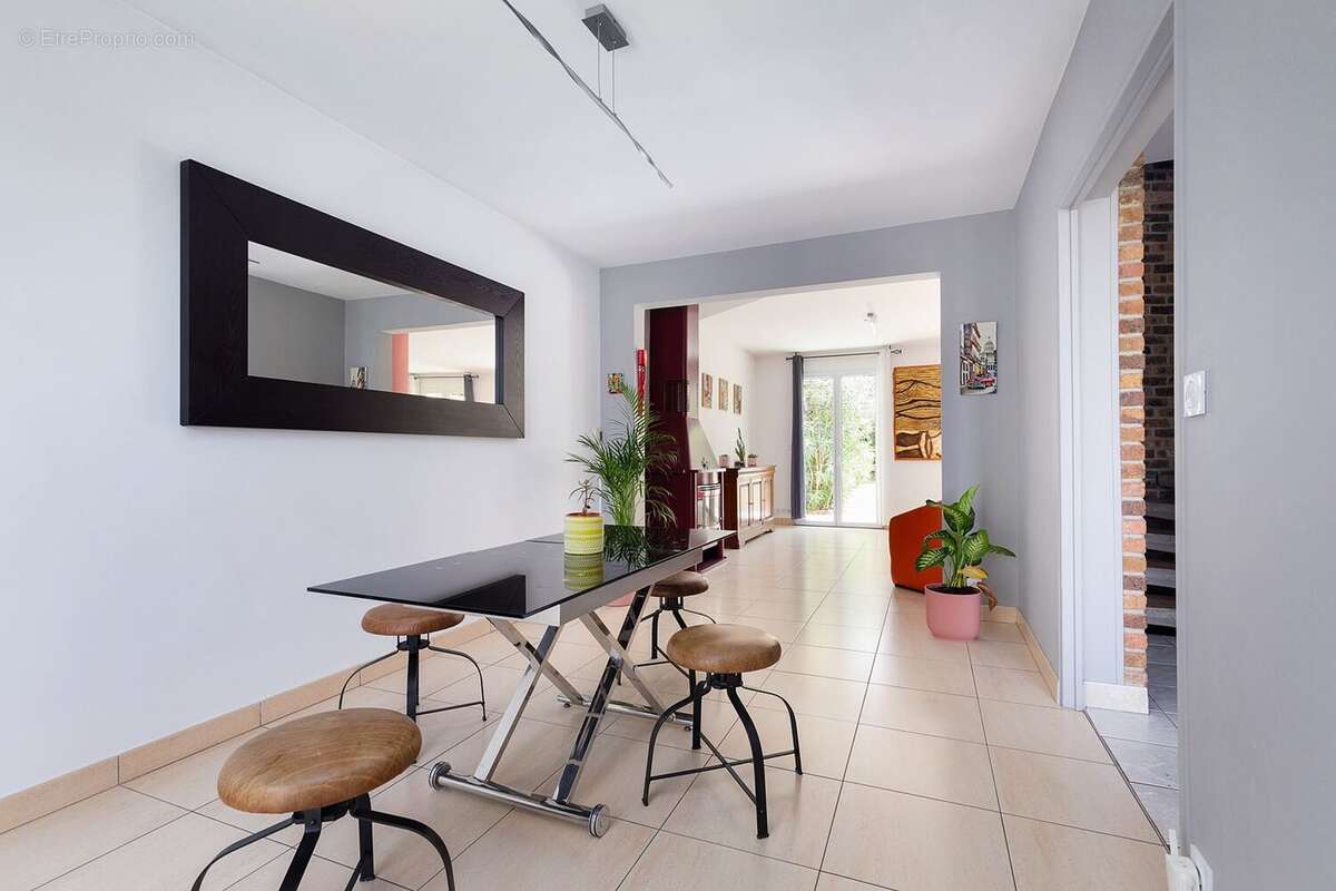 Maison 165 m² à Le Kremlin-Bicetre  - photo 6