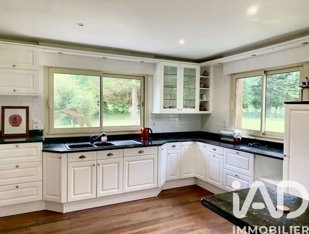 Maison 298 m² à Ingouville  - photo 5