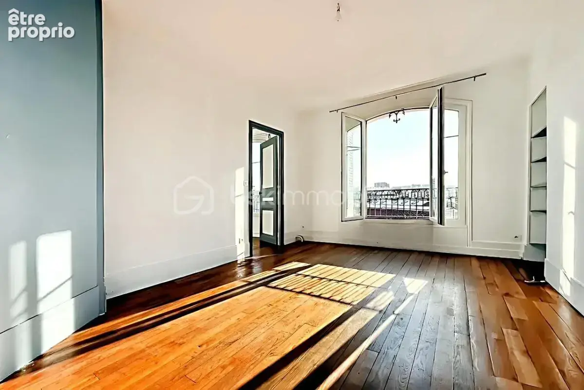 Trois pieces dernier etage, soleil, vue degagee - photo 4