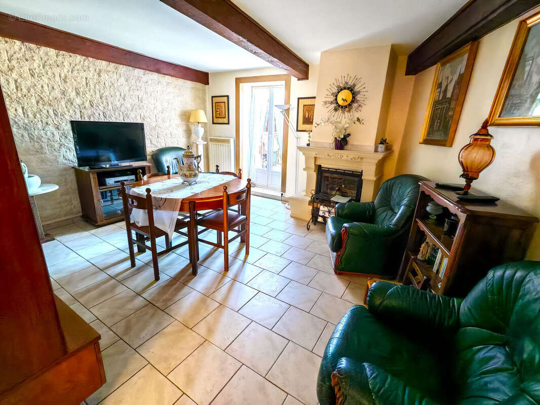 Photo 4 - Maison à UTELLE