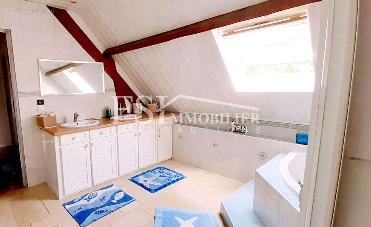 Maison à SAINT-PRIX