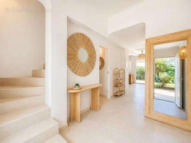 -Superbe villa avec vue Mer à Porto-Vecchio ! - photo 12