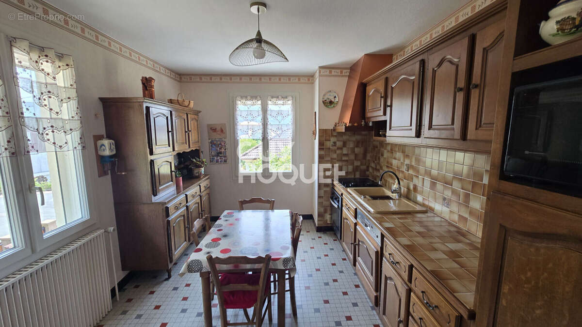 Maison 5 pièces à vendre à Marmagne - photo 3