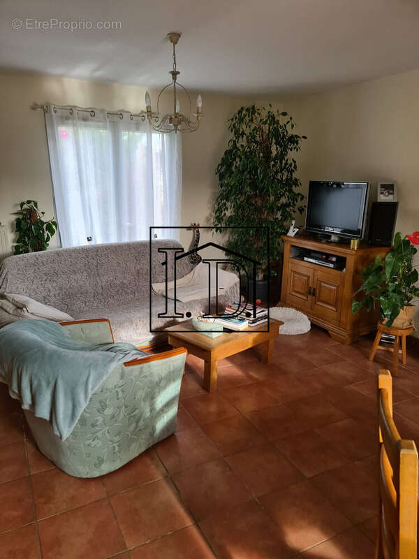 SALON/SEJOUR - Maison à SARLAT-LA-CANEDA