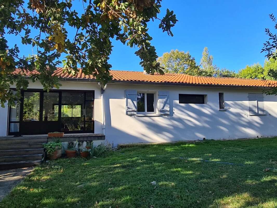 Maison à CASTELMAUROU