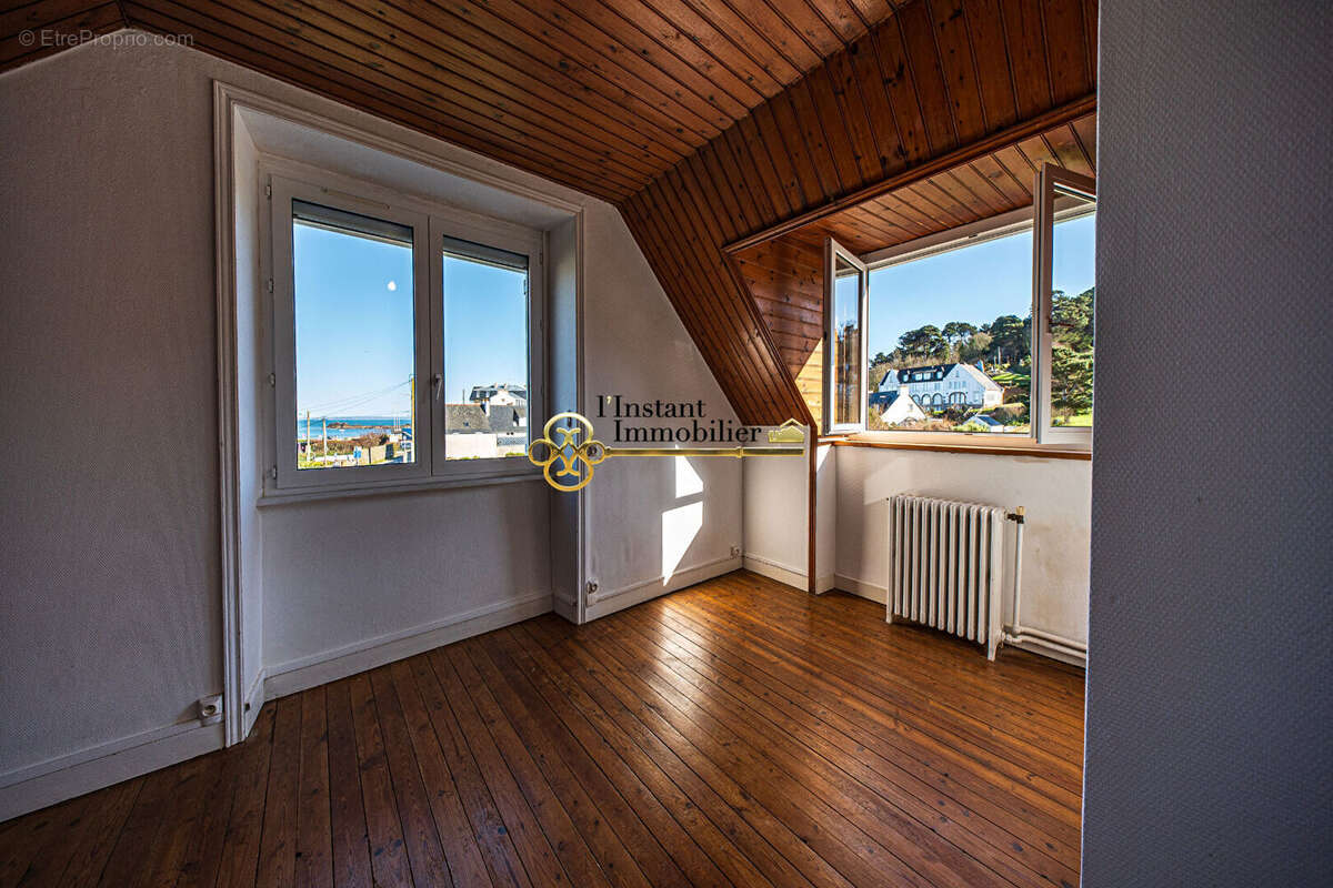 Maison à PLOUGASNOU