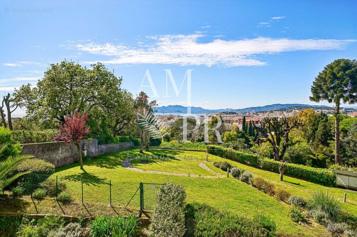 Cannes Basse Californie - Appartement 3 pièces - Vue mer - photo 4