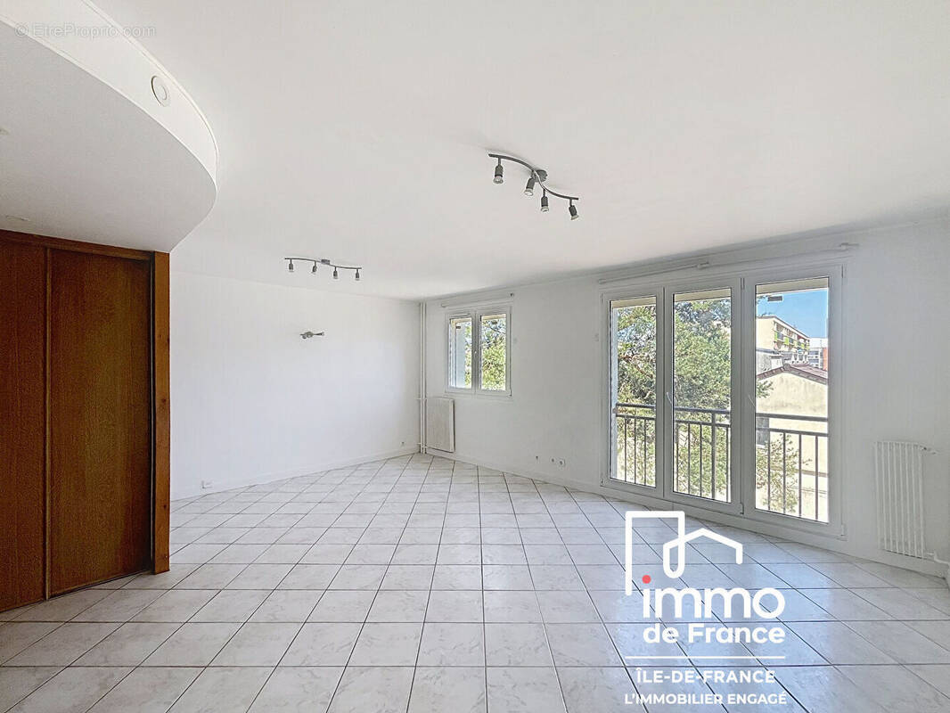 Appartement à NEUILLY-SUR-MARNE