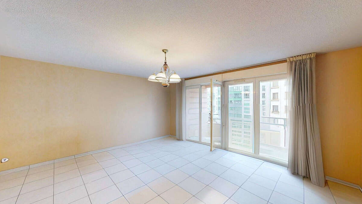 Appartement à LYON-7E