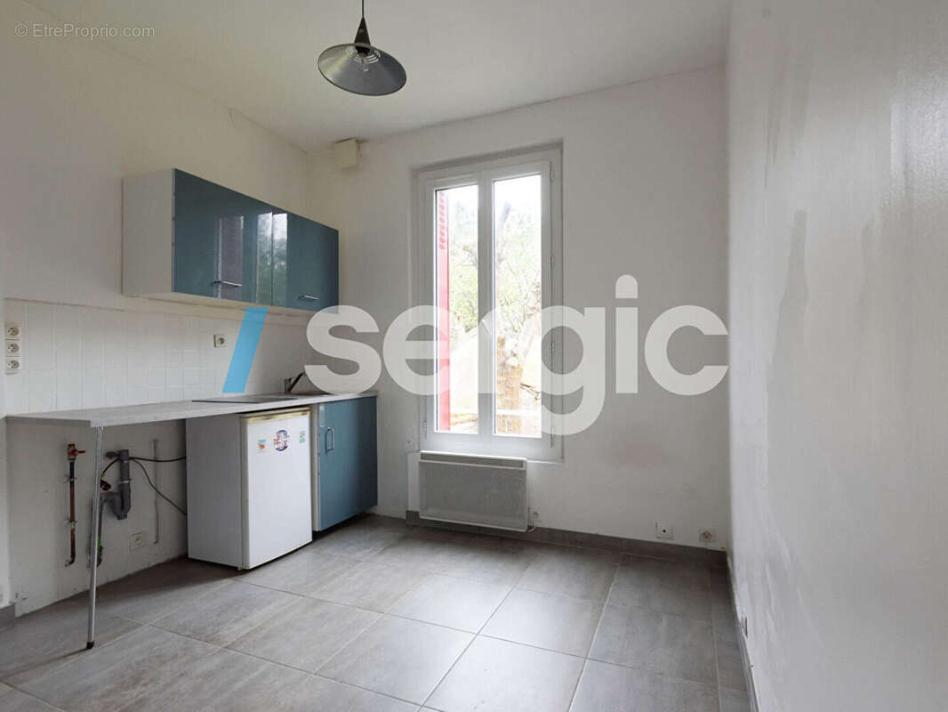 Appartement à CORBEIL-ESSONNES