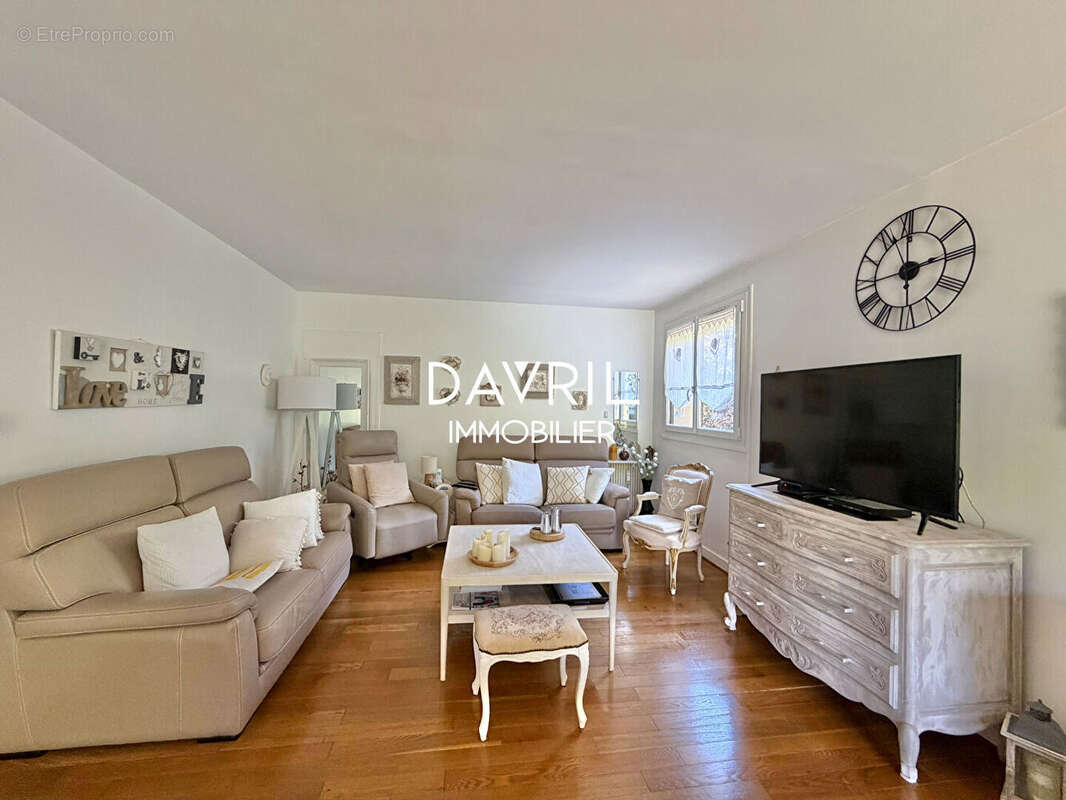 Appartement à CONFLANS-SAINTE-HONORINE
