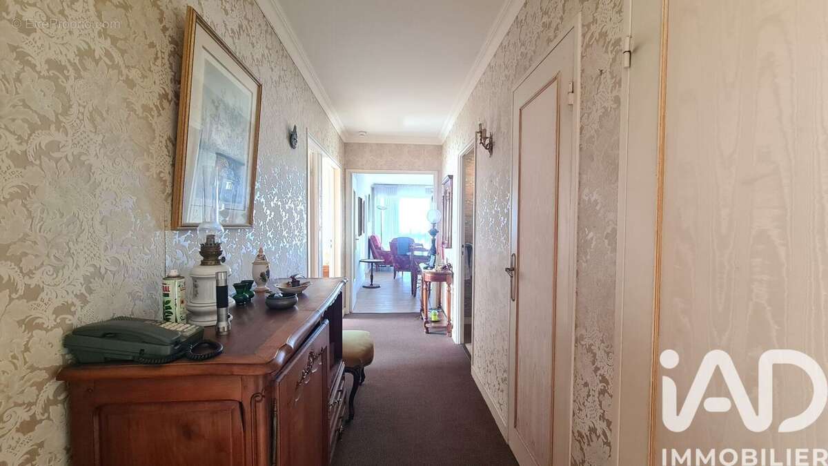 Appartement 76 m² à Poitiers  - photo 4