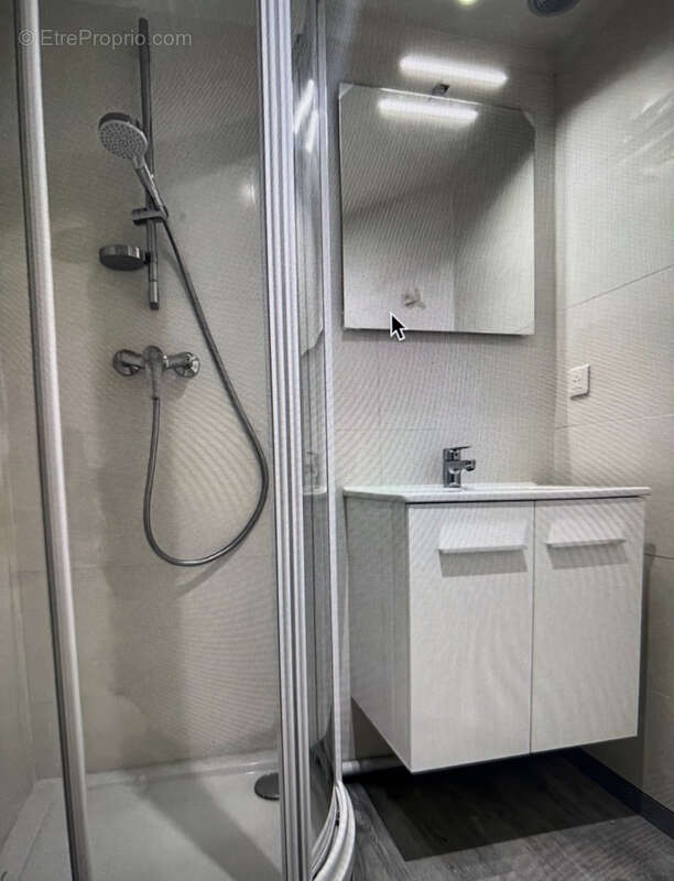 Hyper centre immeuble mixte local commercial et triplex f4 - photo 20