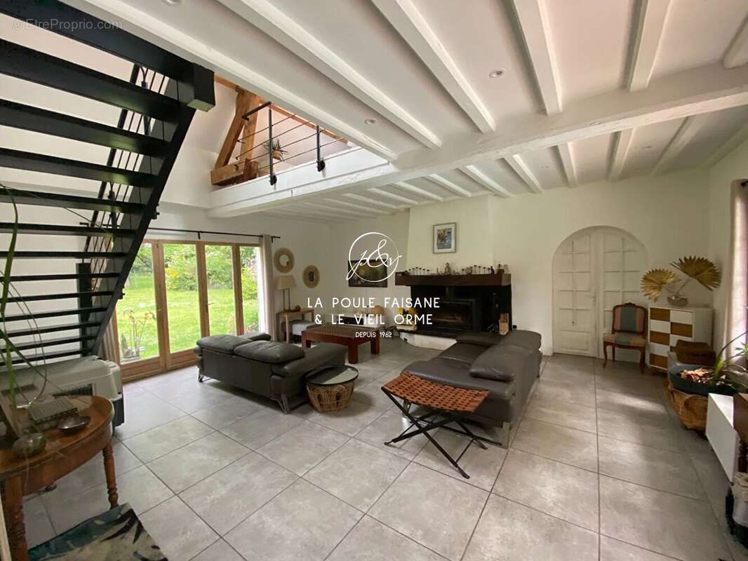 Maison à MONTFORT-L&#039;AMAURY