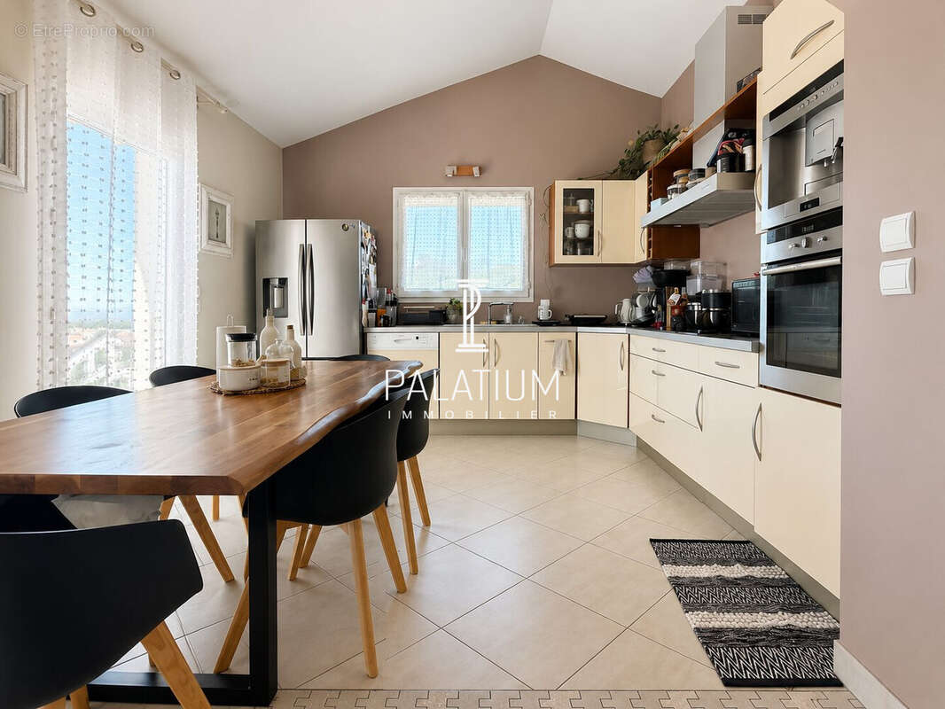 Maison 229 m² à La Saulce  - photo 6