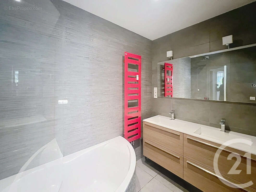 Appartement à SAINT-CLOUD