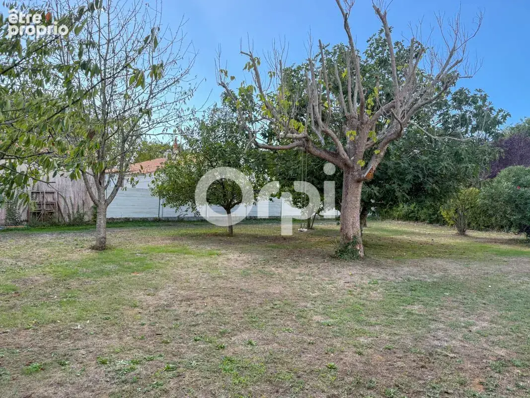 Maison charentaise en excellent état avec 60 m² de garage - photo 8