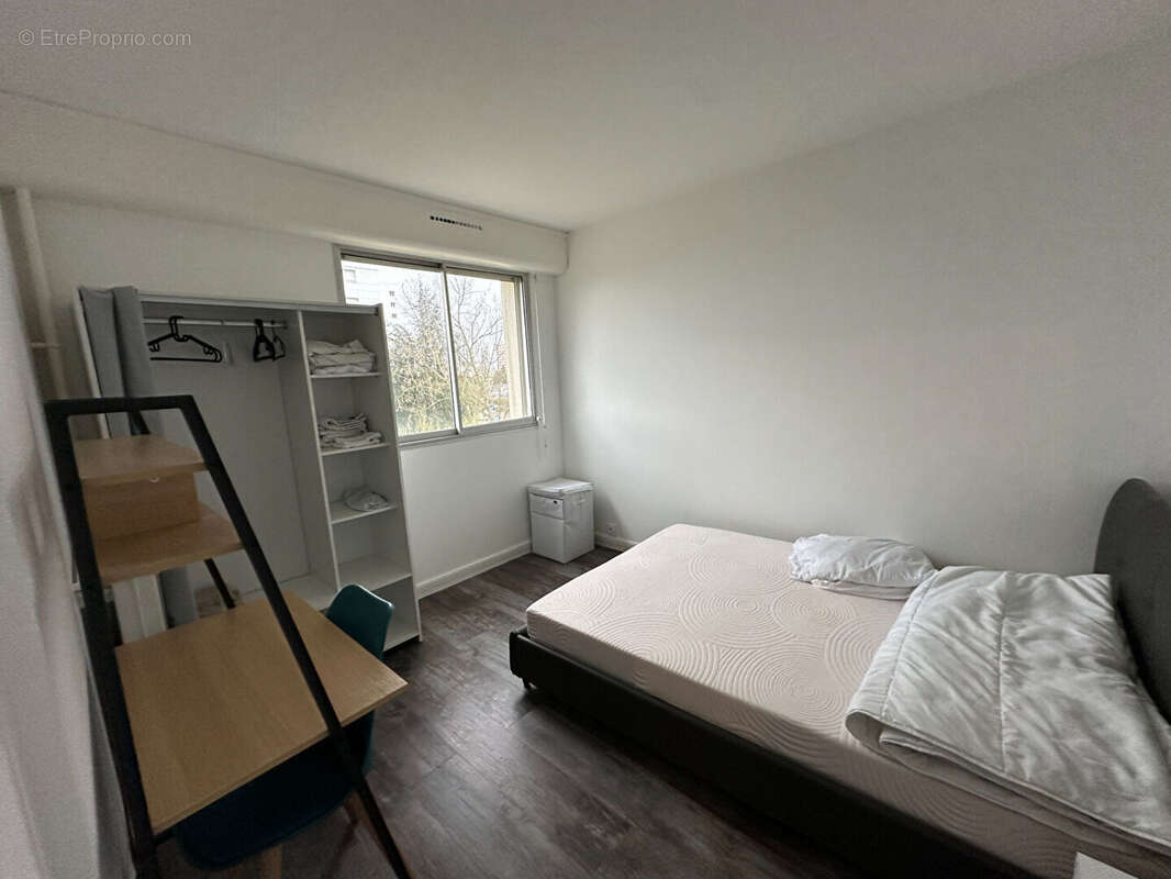 Poitiers - appartement t5 - 90 m² - refait a neuf - photo 7