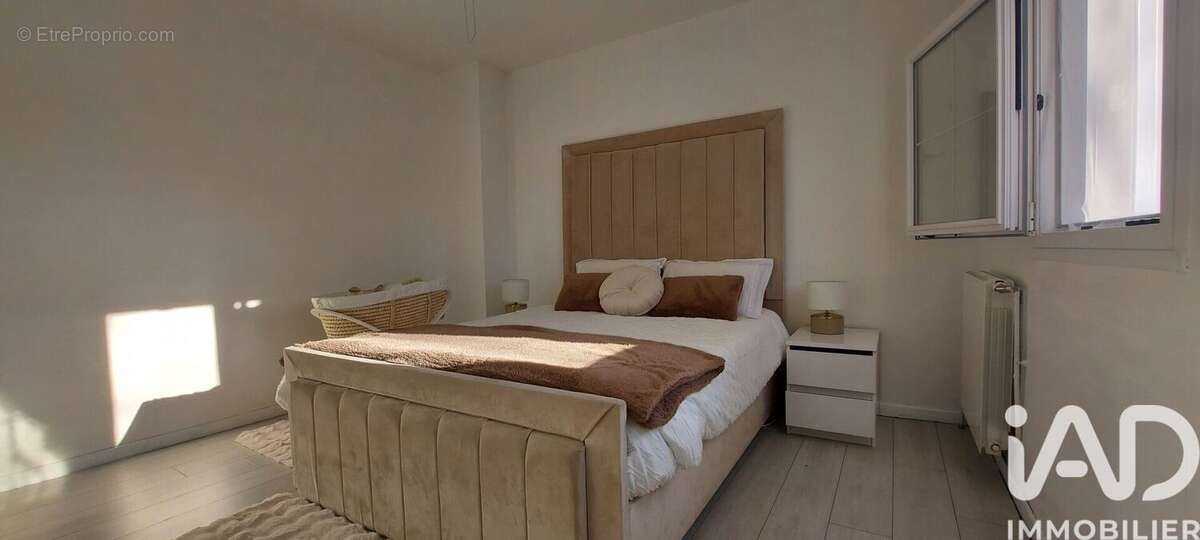 Photo 5 - Maison à MONTEREAU-FAULT-YONNE