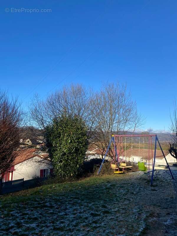 Maison à ARPAJON-SUR-CERE