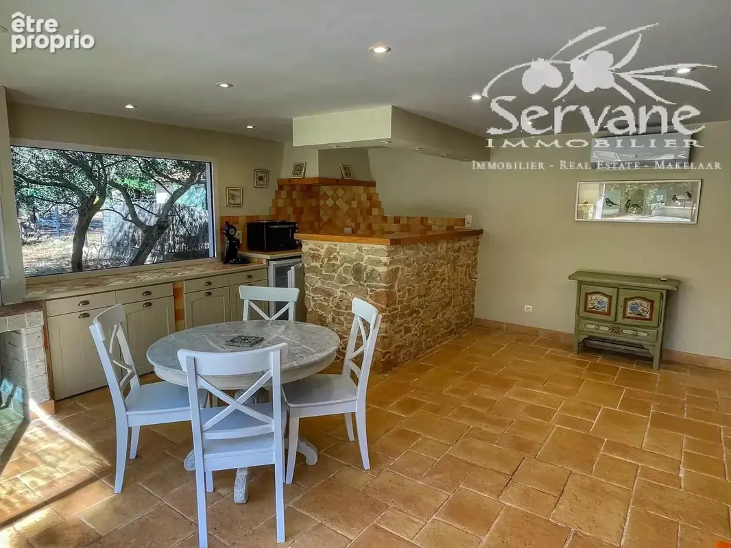 Villa 4 chambres avec annexes 2 chambres piscine - photo 11