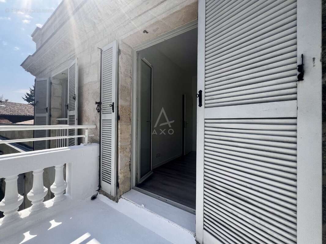 Pierre de taille - 3 chambres - jardin - 2 stationnements et cave - photo 11