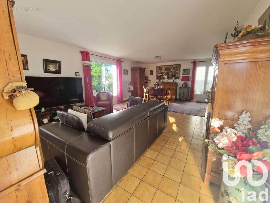 Photo 2 - Maison à LE FENOUILLER