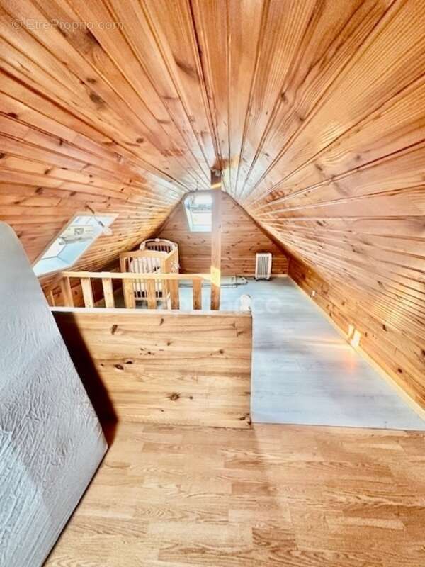 Appartement à CARHAIX-PLOUGUER