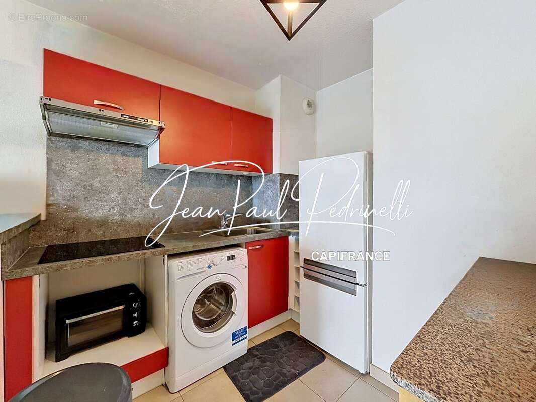 Nice Madeleine  - 2 km des plages - Appartement 2 pièces env 40 m² proche Universités Trotabas et Carlone – balcon - parking pri - photo 9