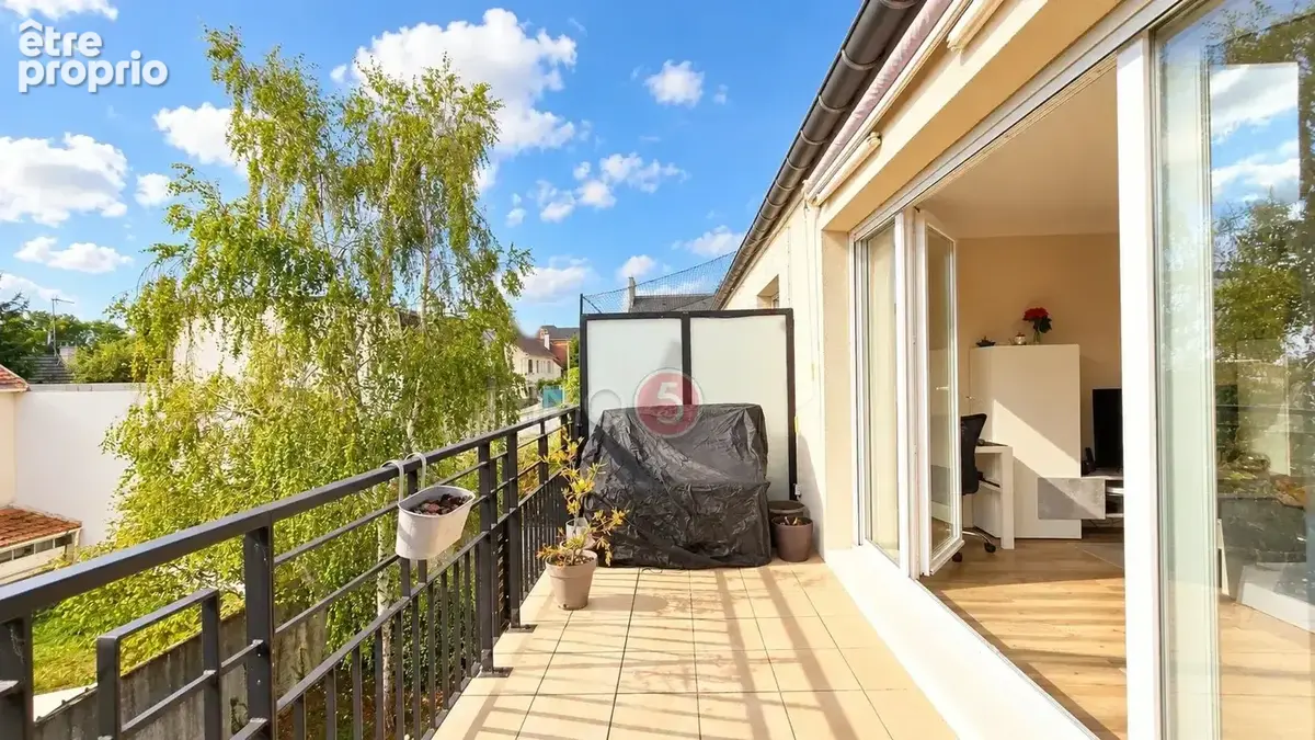 Appartement 5 pièces 98 m² à vendre à Gagny (93220) - photo 17